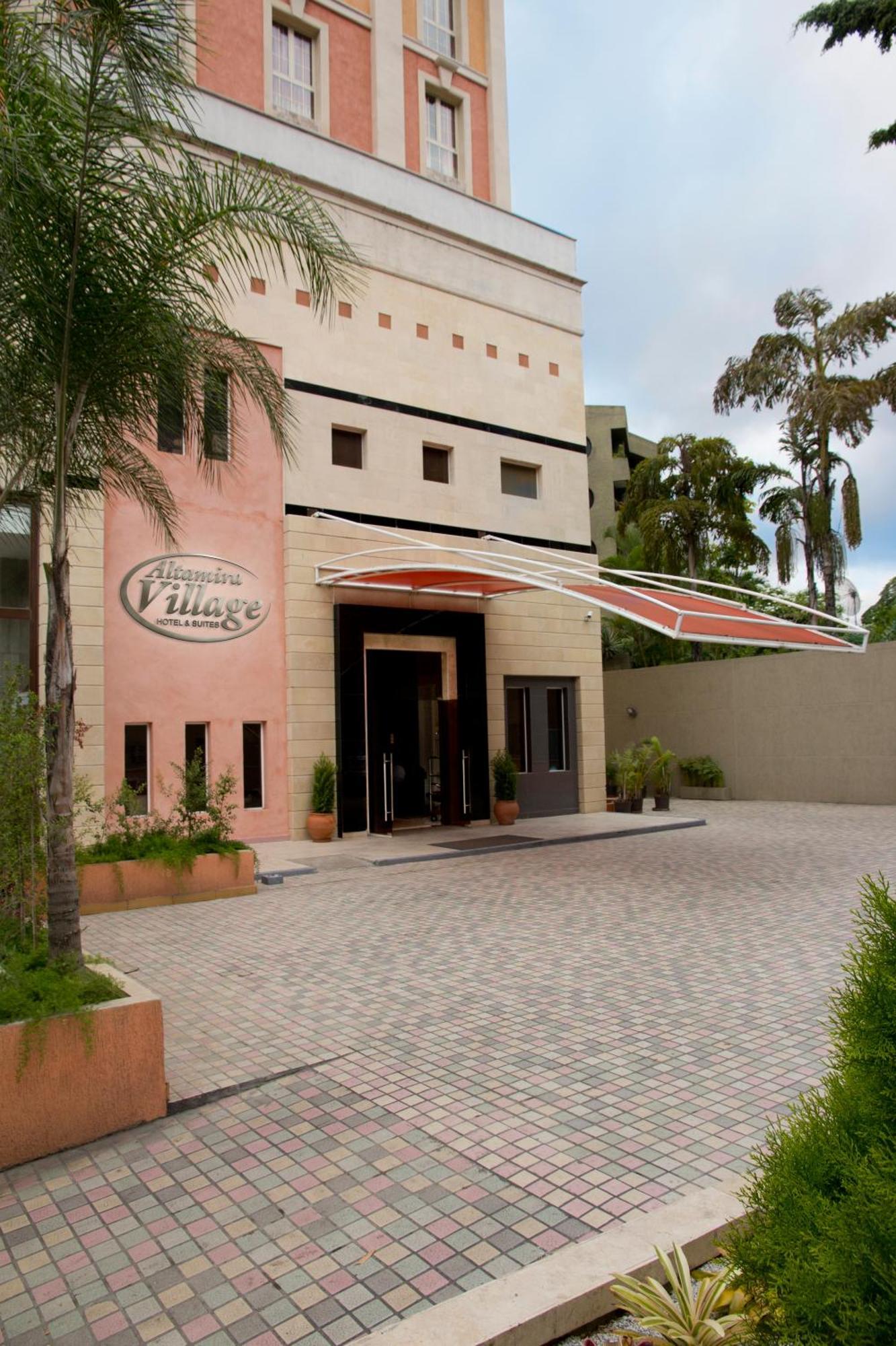 Hotel Altamira Village Caracas Exterior foto
